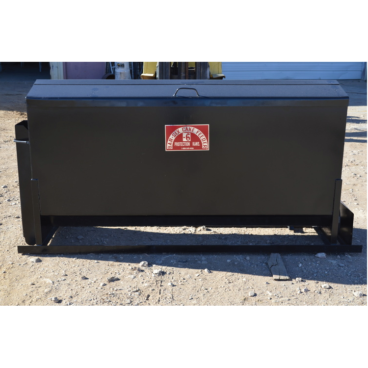 BAR 6 1000# FEED DISPENSER BLACK FOR HAY BED