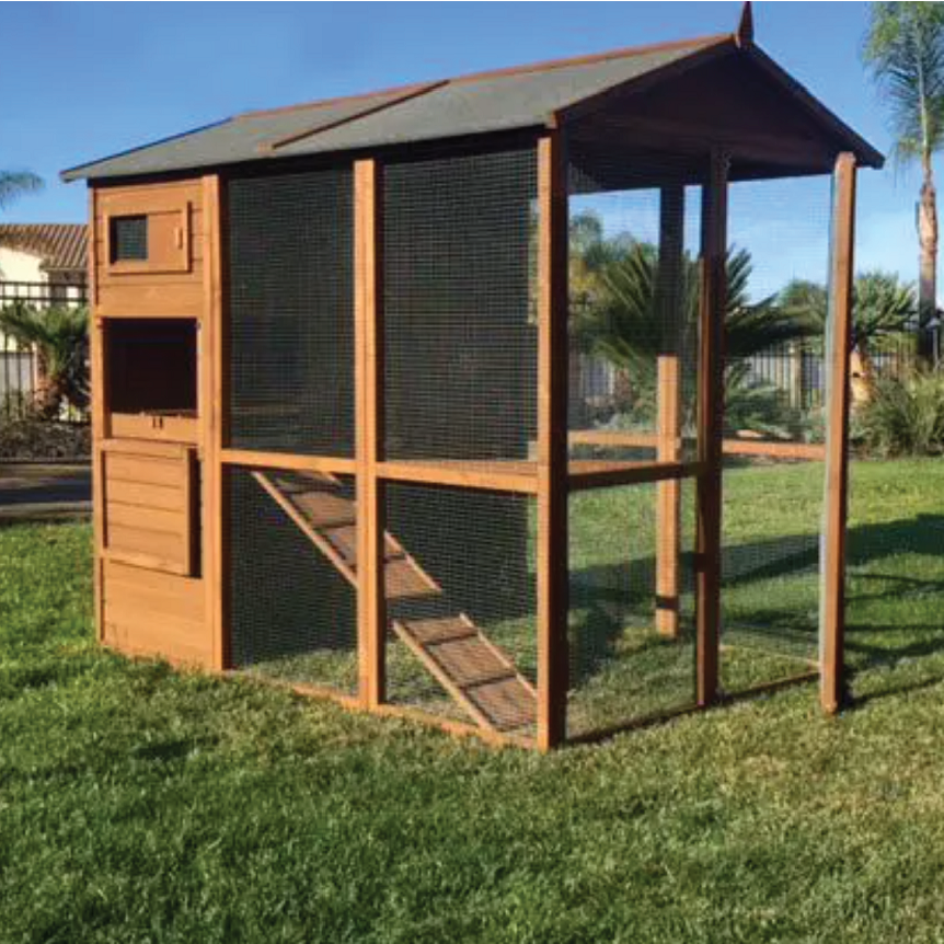 PUEBLO CHICKEN COOP 78" x 48" x 68"
