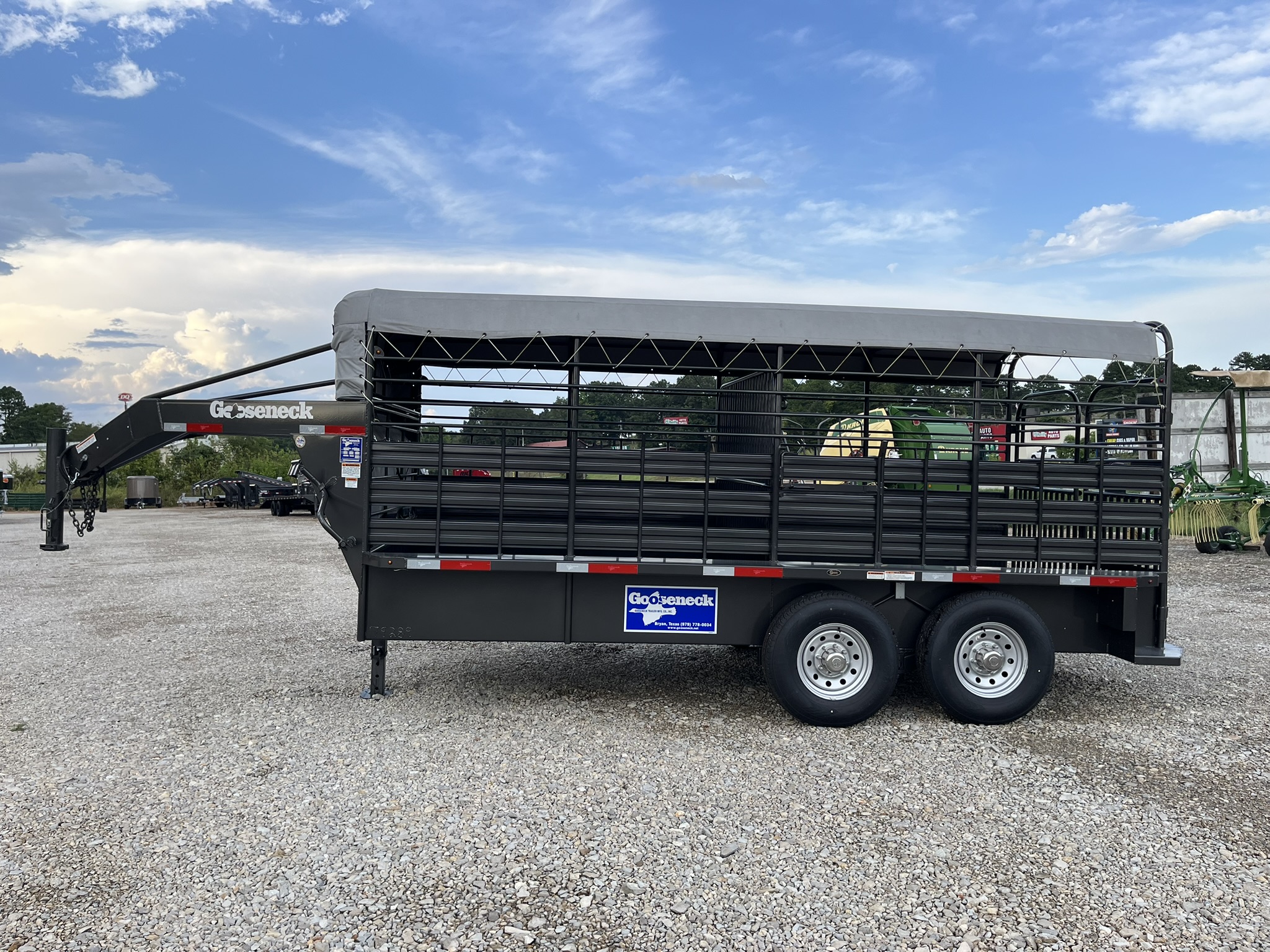 GOOSENECK 16' X 6'8" STEEL CATTLE TRAILER