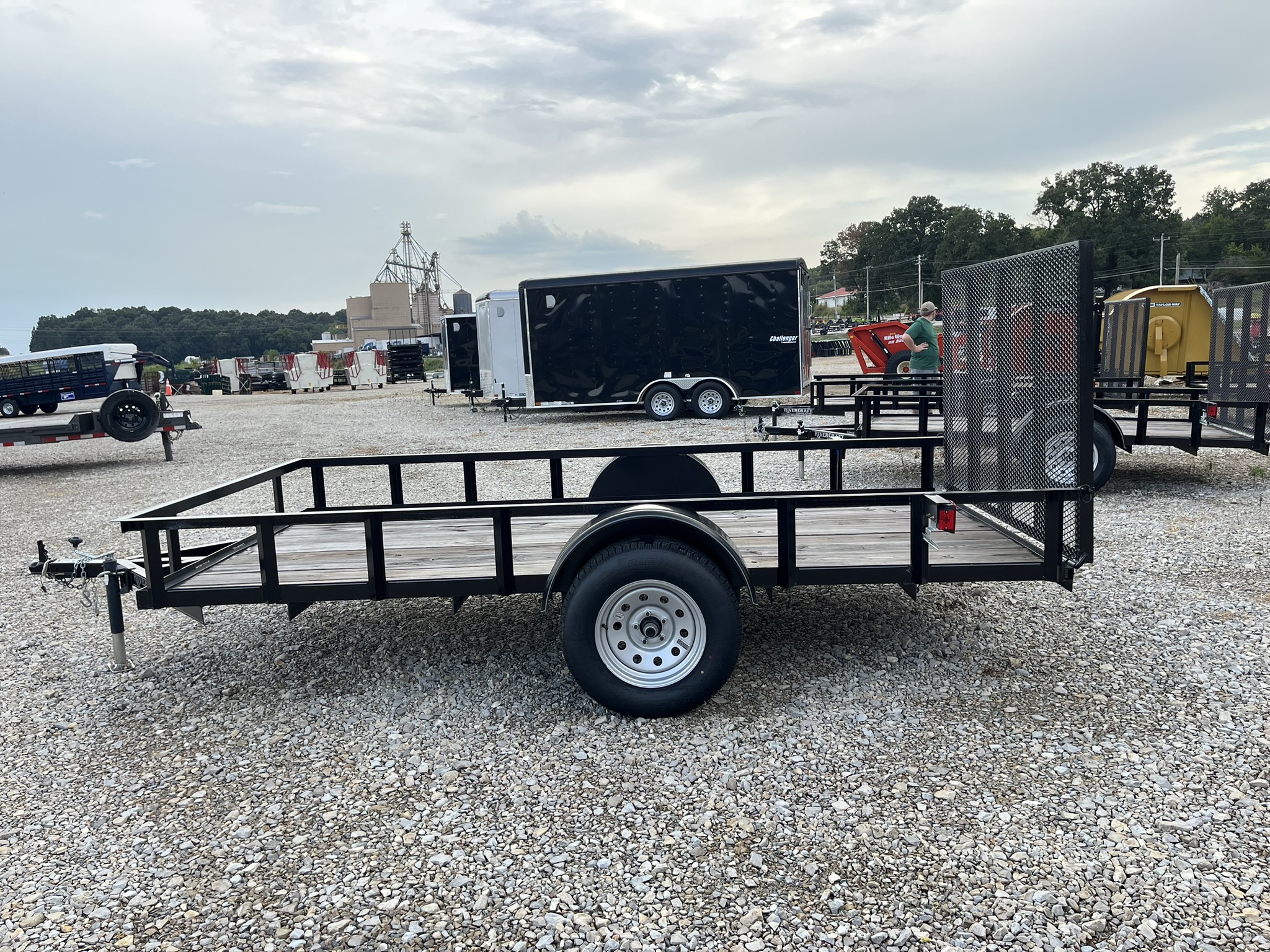 RIVERCRAFT 6\' X 12\' UTILITY TRAILER