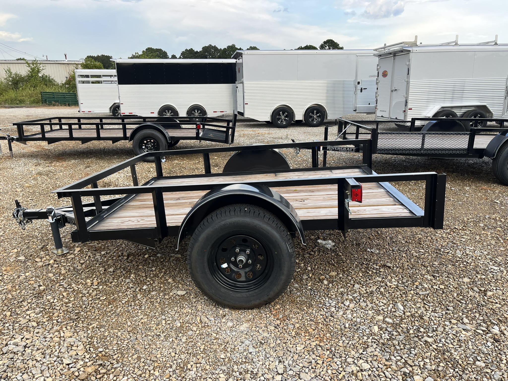 RIVERCRAFT 6'X8' TILT TRAILER