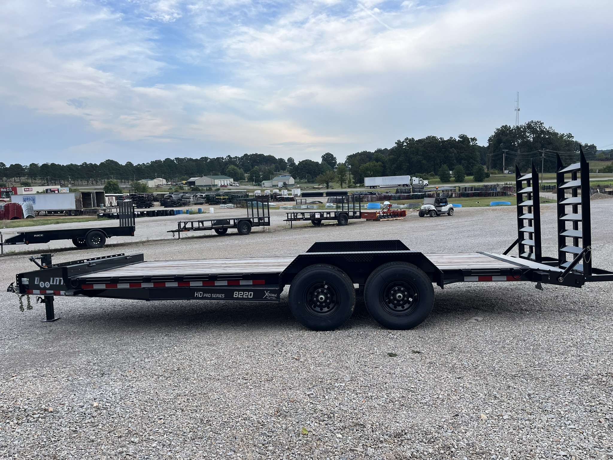DOOLITTLE 20' FLATBED TRAILER WITH RAMPS