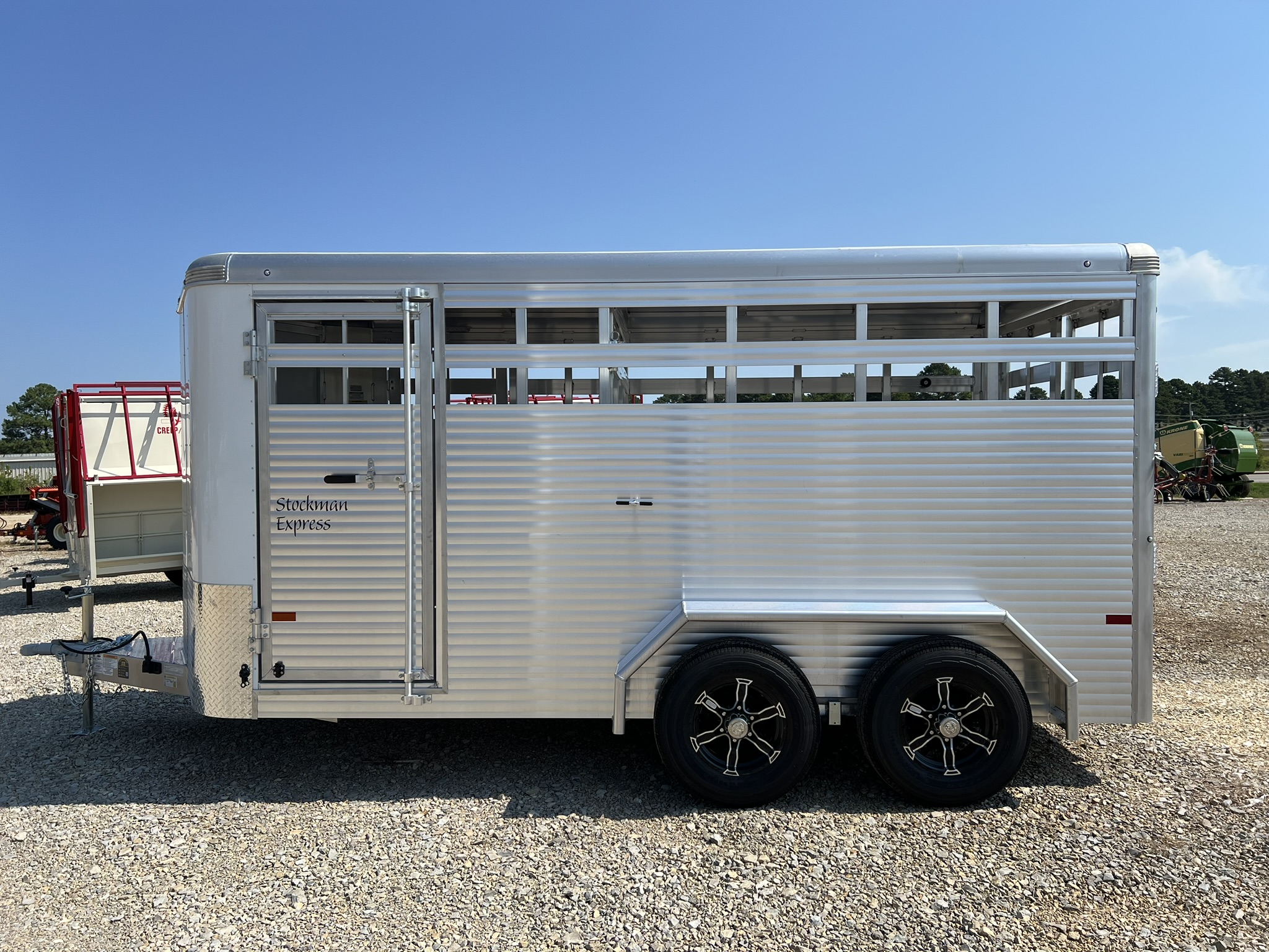 SUNDOWNER 16\' STOCKMAN TRAILER