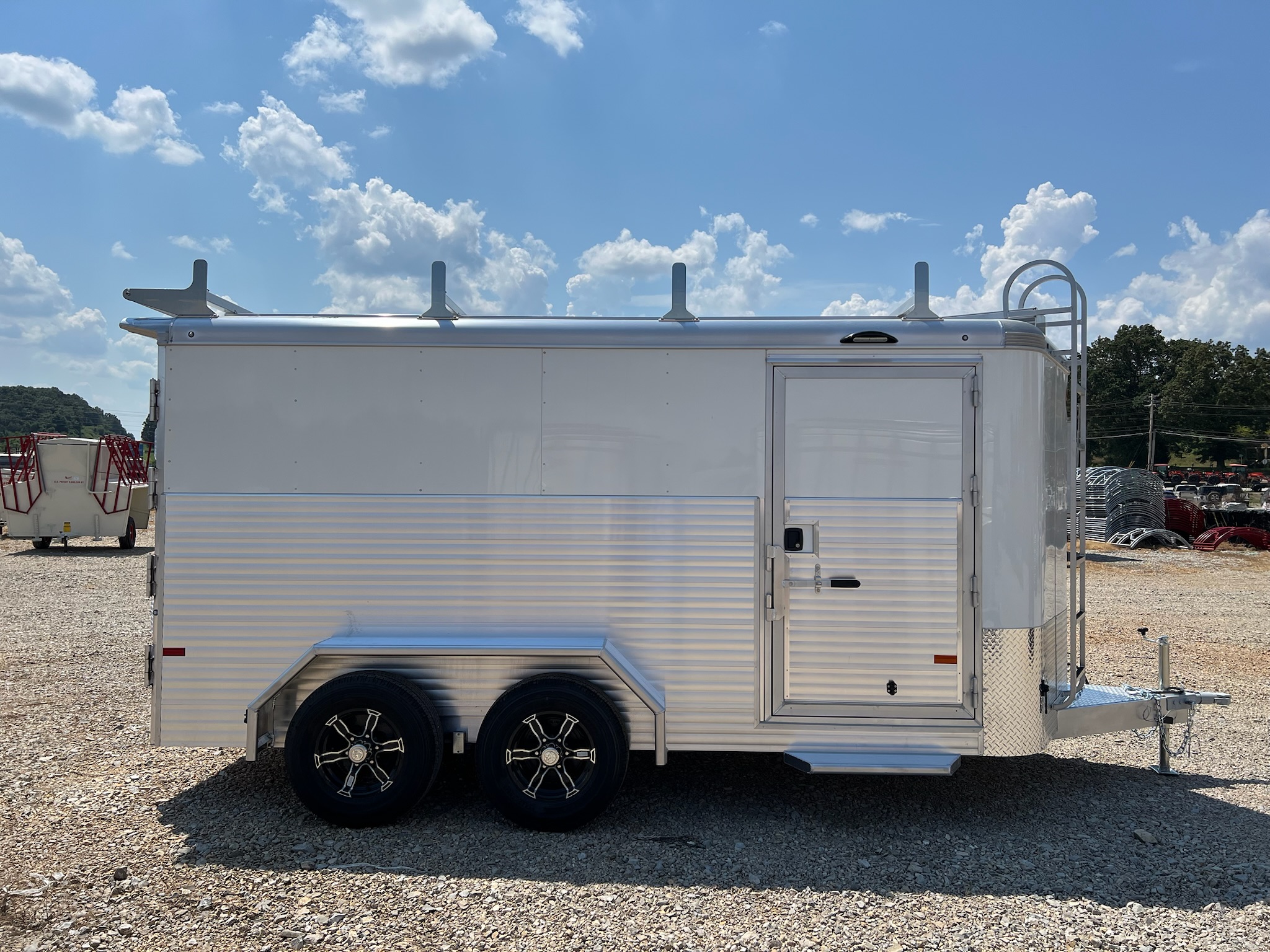 SUNDOWNER 16' CONTRACTOR CARGO TRAILER