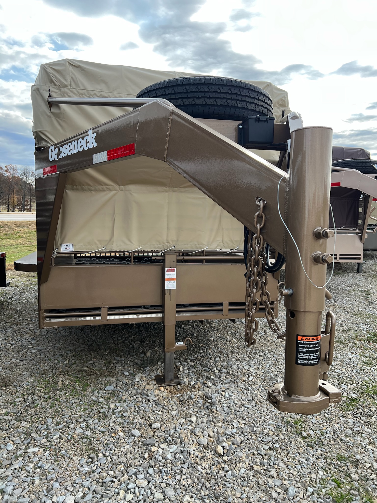 GOOSNECK 20\" STOCK TRAILER