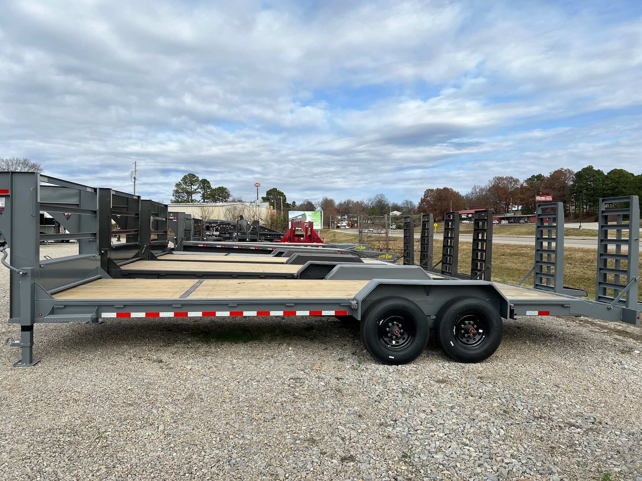 DELTA 24' UTILITY TRAILER