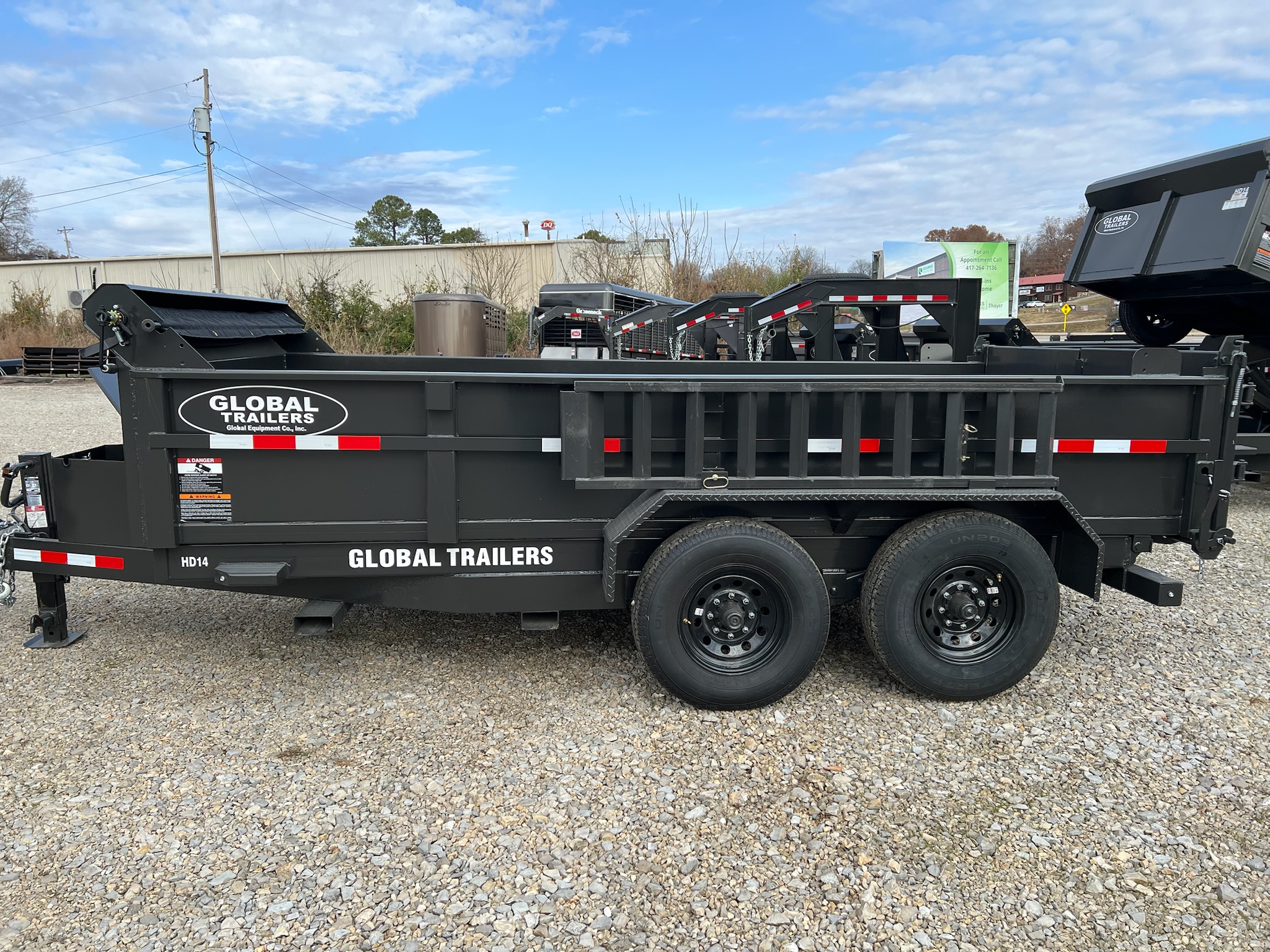 GLOBAL 14' BUMPER DUMP TRAILER