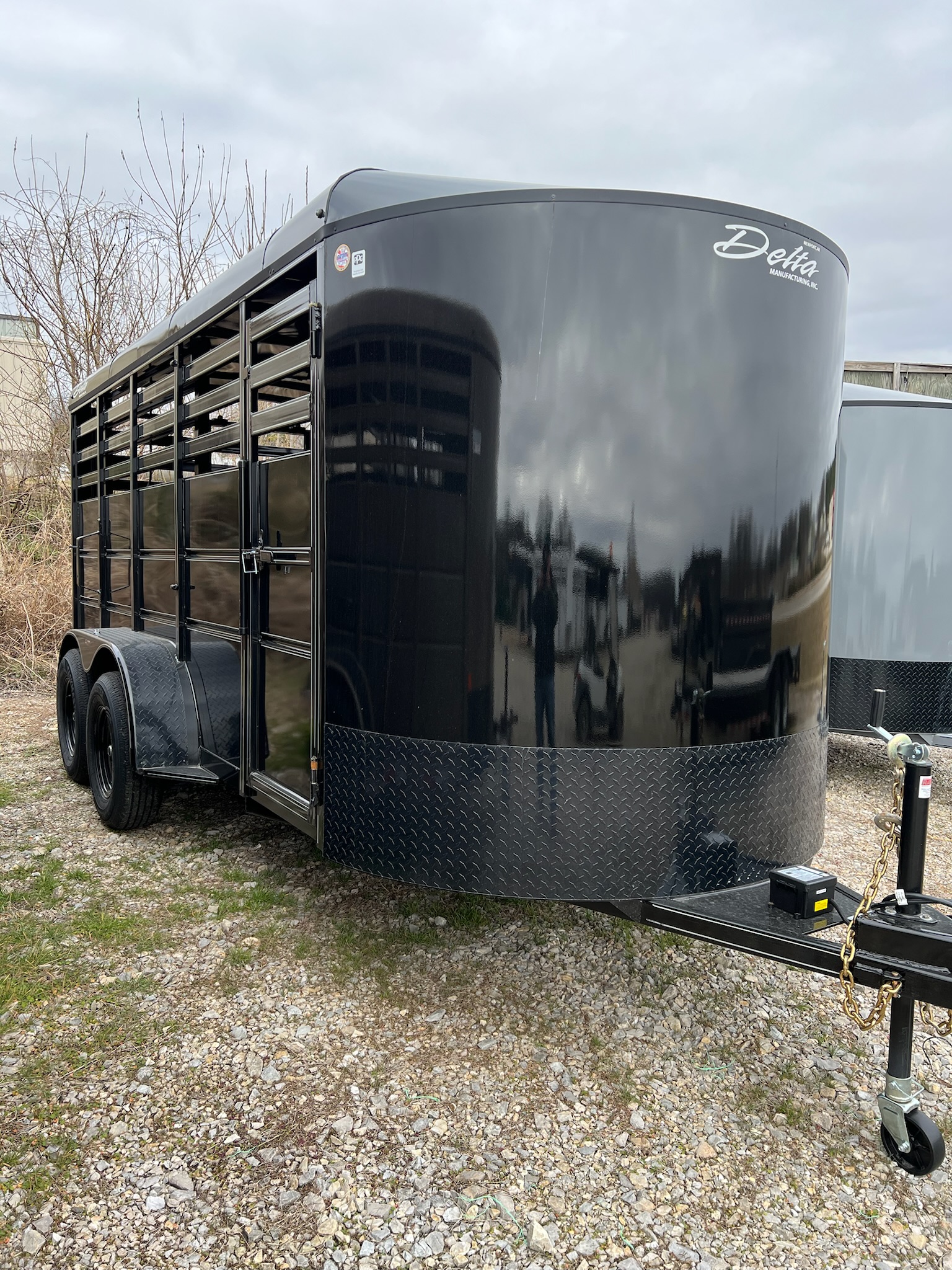 DELTA 16\' BUMPER PULL STOCK TRAILER