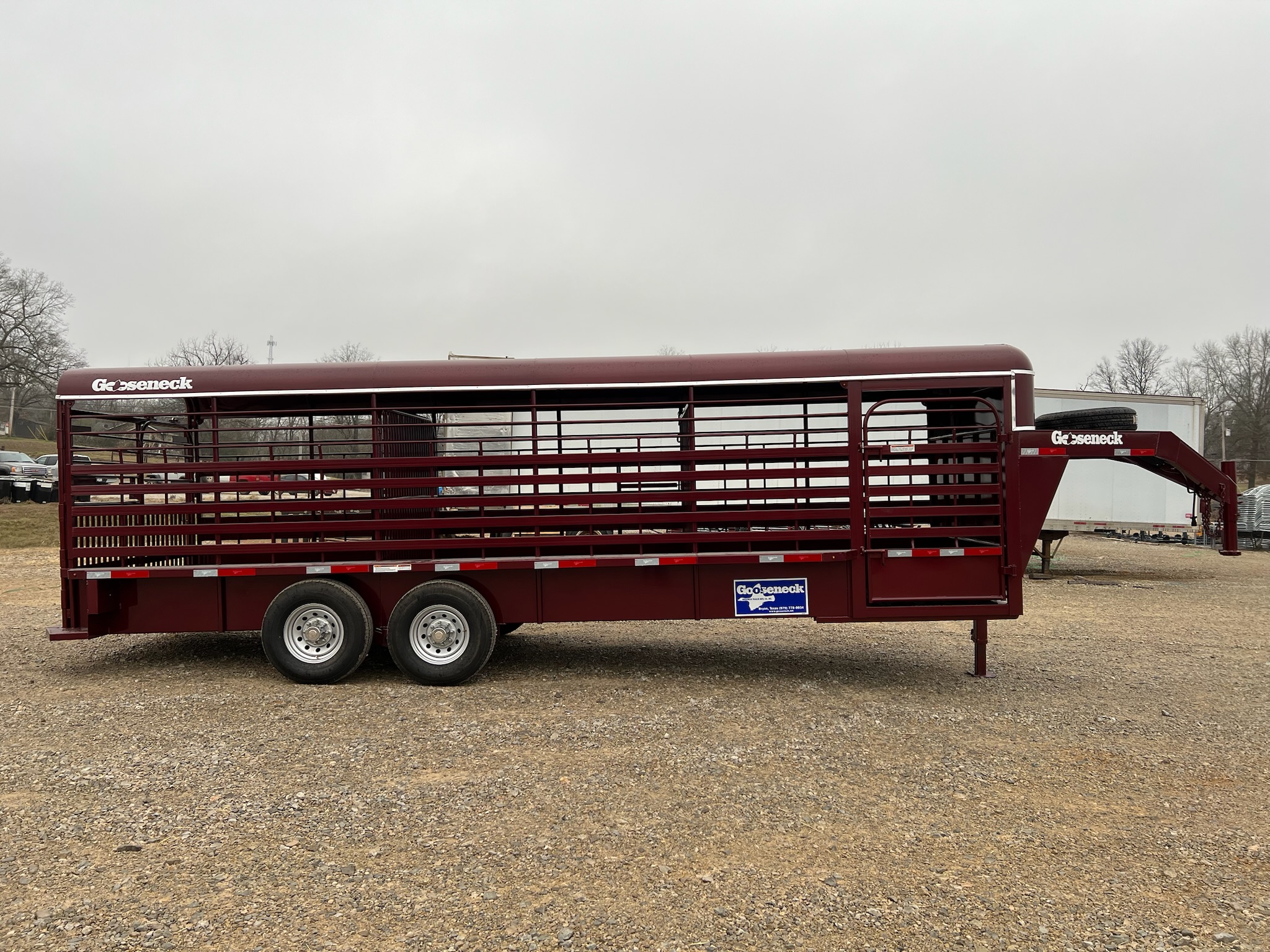 TRL GOOSENECK 24'X 6'8" STOCK MT