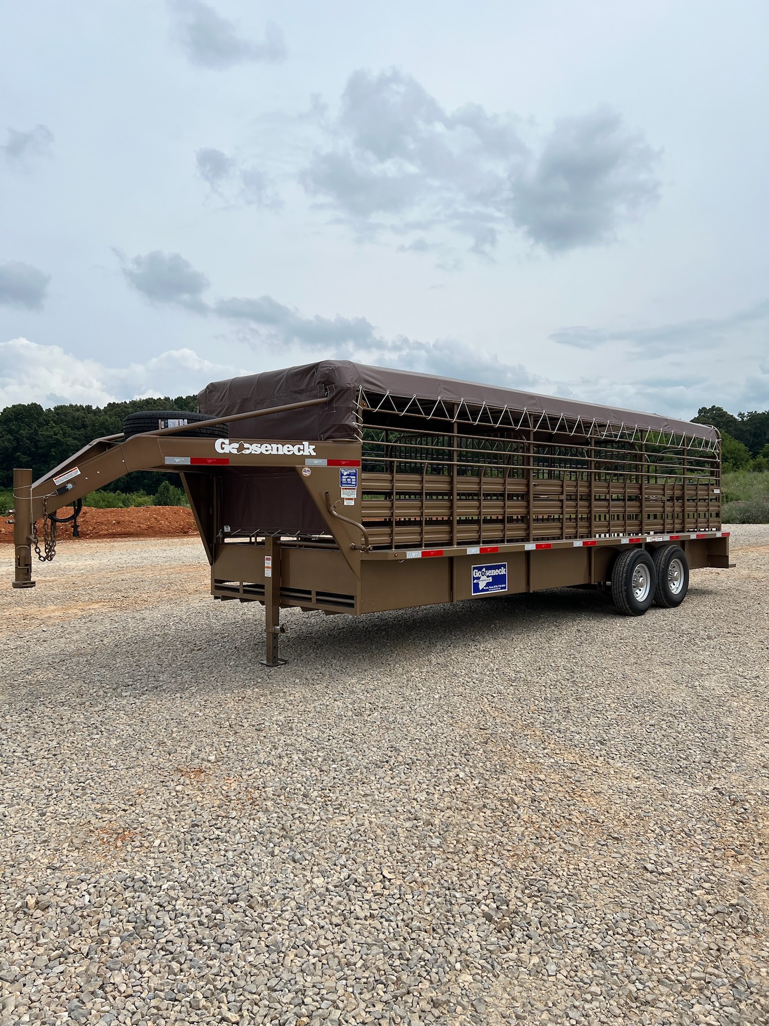 24\' GOOSENECK STOCK TRAILER