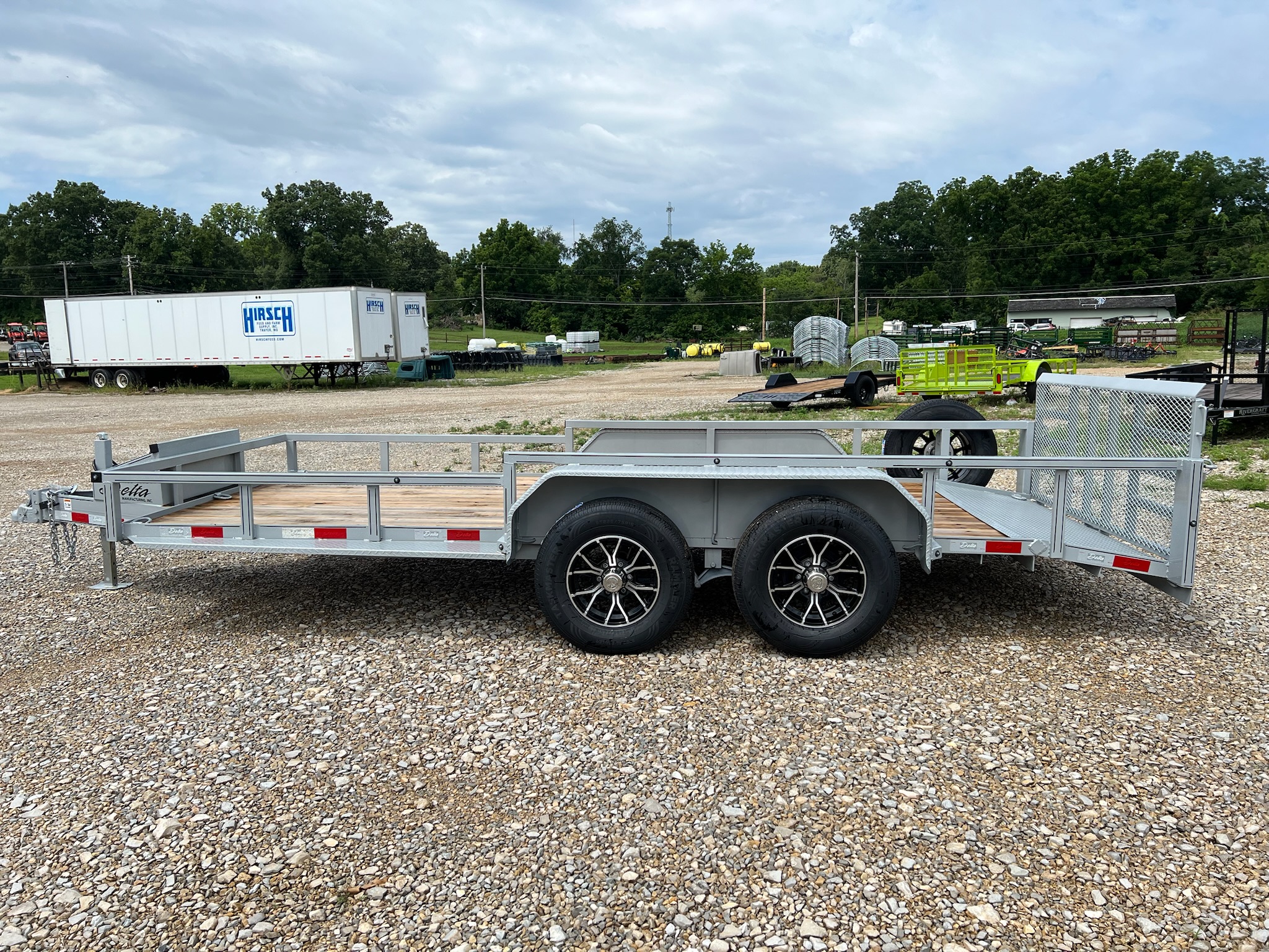 16\" DELTA BUMPER PULL UTILITY TRAILER